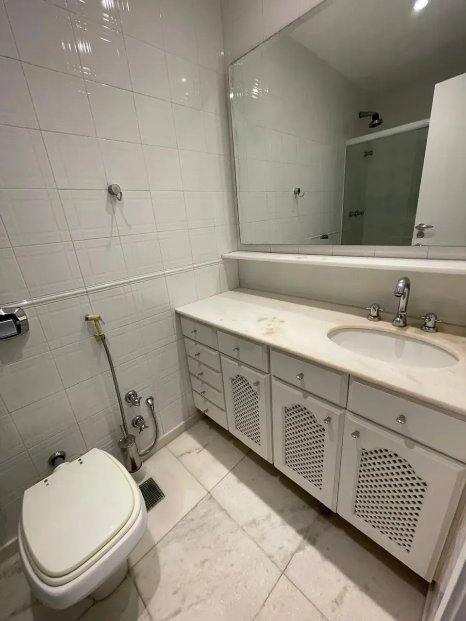 195 m² apartment with 3 bedrooms and glassed balcony — photo 19