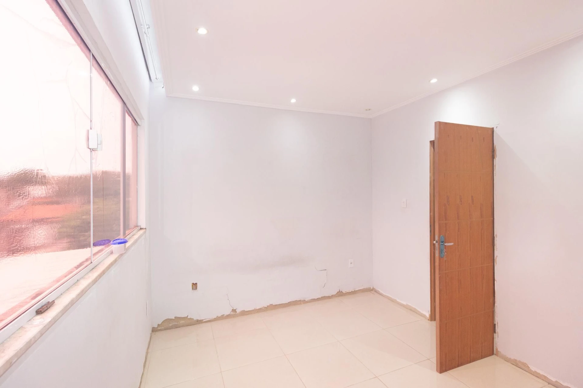 Rental house with 3 bedrooms and a private garden — photo 10