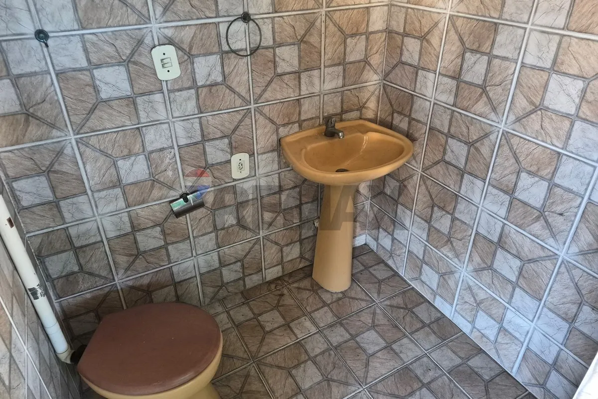 Unfurnished 3-bedroom apartment with 68 m² — photo 36