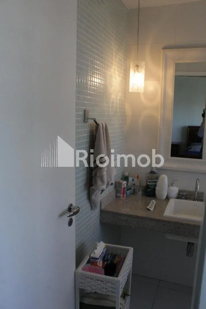 Apartment with 4 bedrooms and 5 bathrooms, 3 parking — photo 29