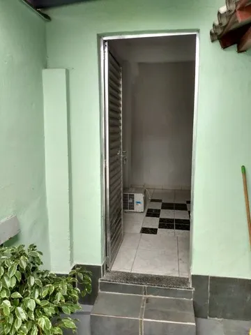 Casa sem mobília com 1 quarto e cozinha separada — photo 9