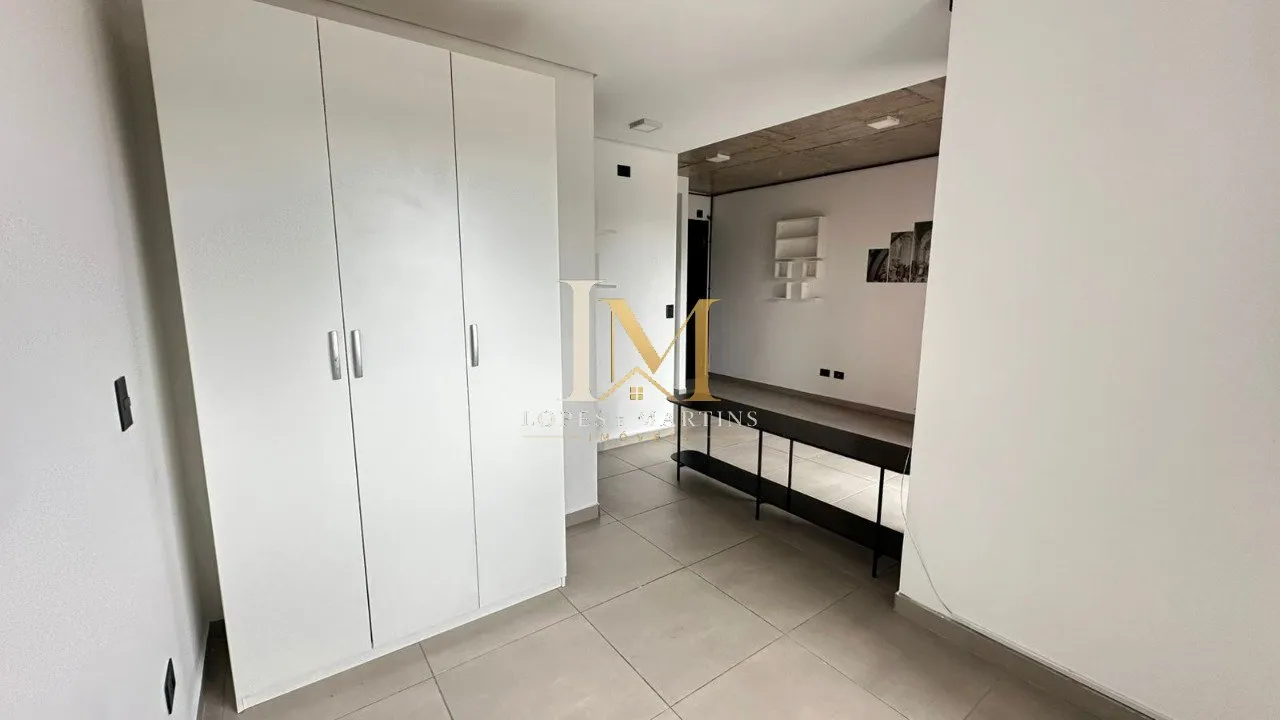 Apartamento de 1 quarto com varanda envidraçada e 34 m² — photo 7