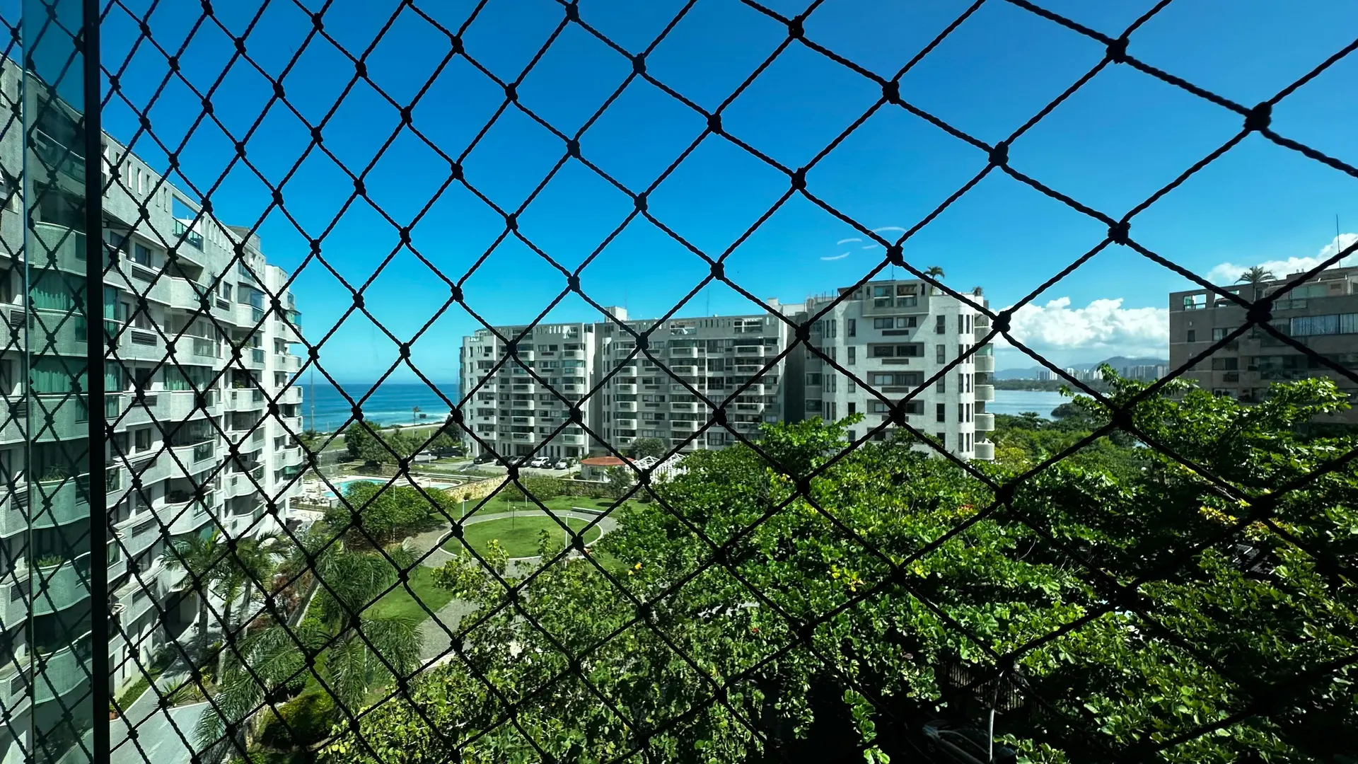 Furnished apartment with balcony and 1 bedroom — photo 19