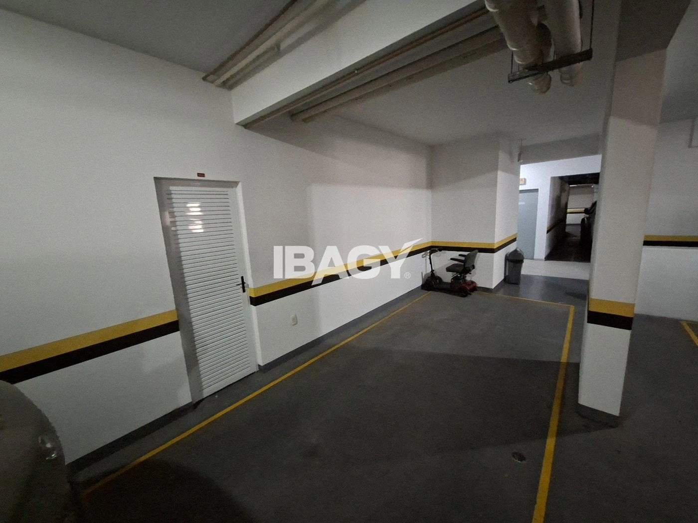 3-bedroom apartment with a bathtub in Florianópolis — photo 22