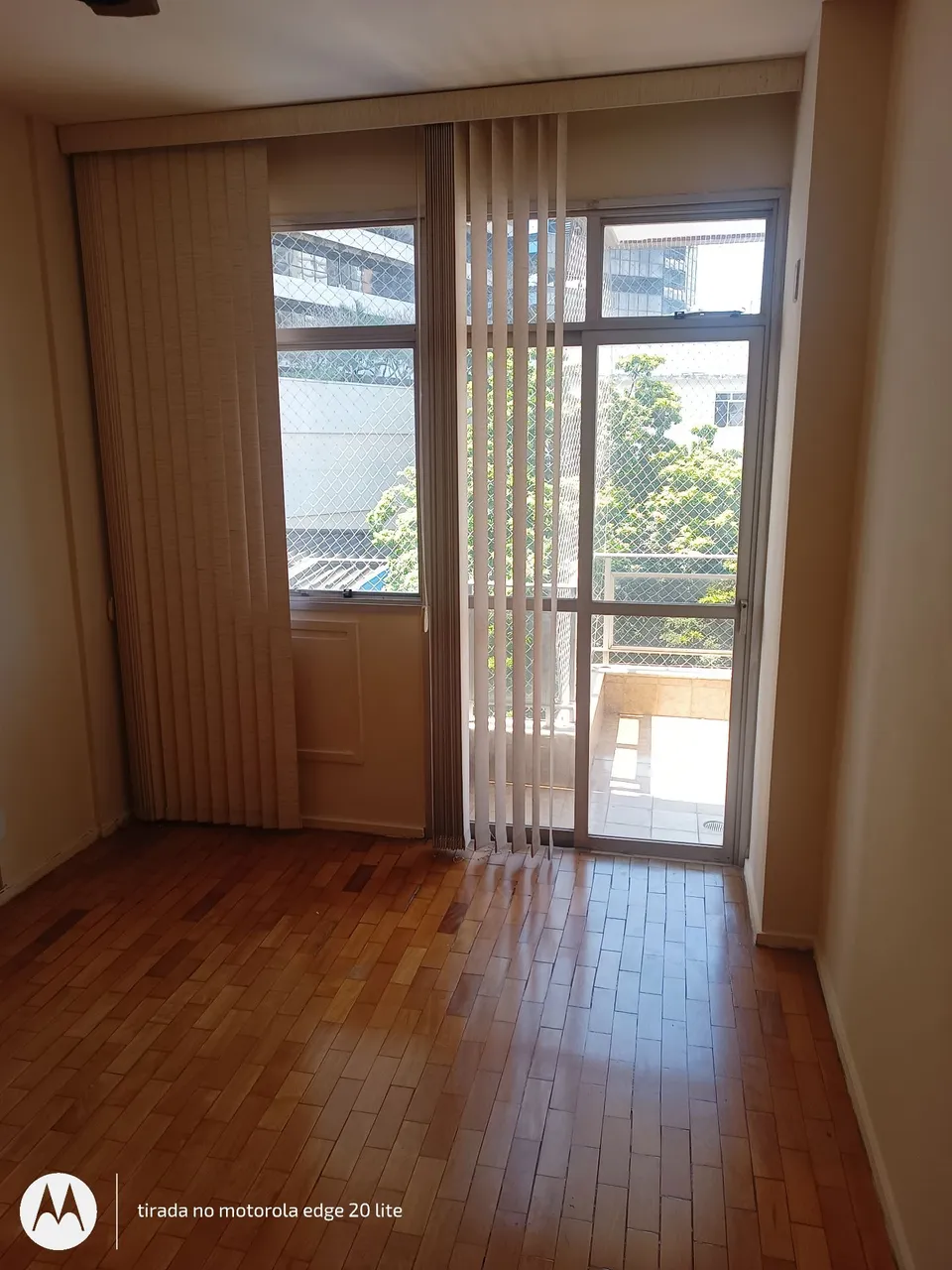 Apartment, 75 m², with wood or laminate floors — photo 4
