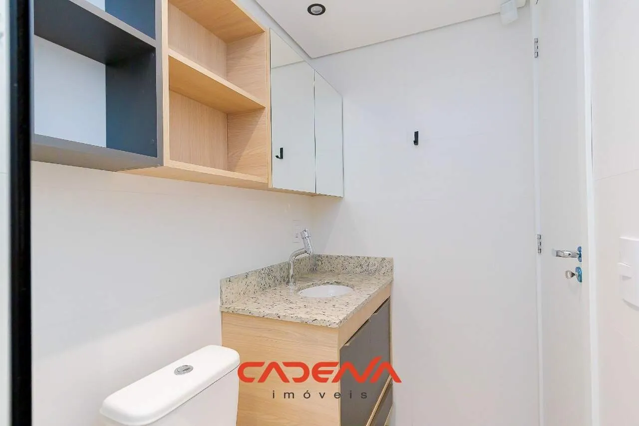 Меблированное студио 29 м² с кондиционером — photo 31