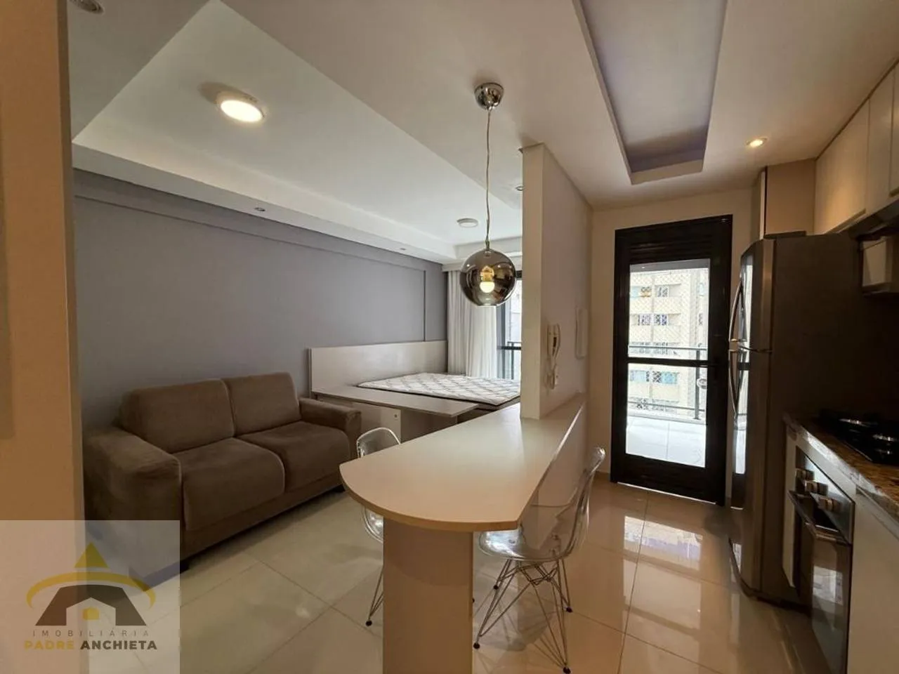 Estudio amueblado de 48 m² en el 15º piso con balcón — photo 9