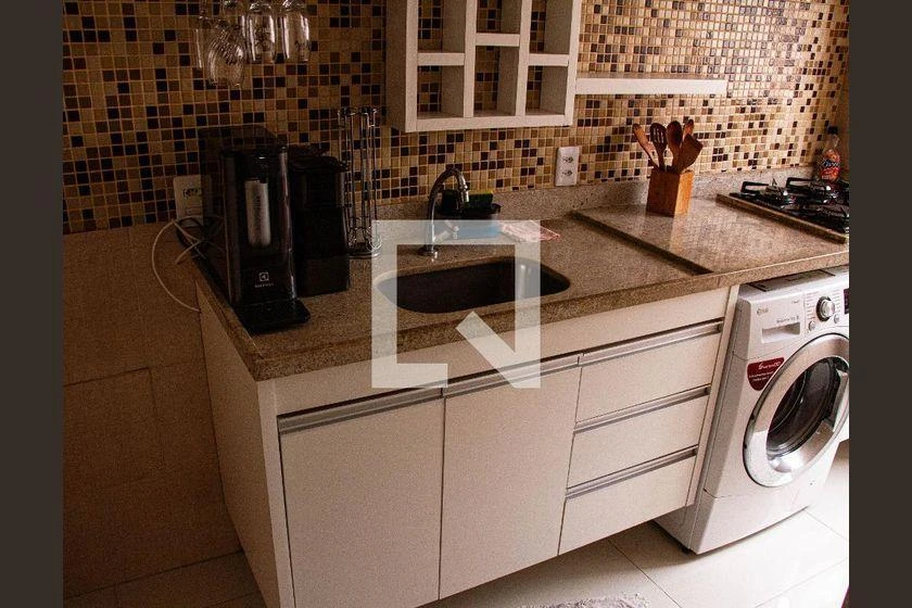 Apartamento mobiliado de 2 quartos com máquina de lavar — photo 2