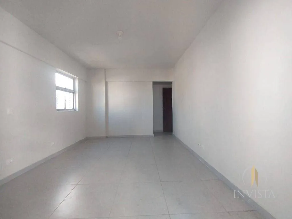 4-bedroom apartment with private barbecue area — photo 13