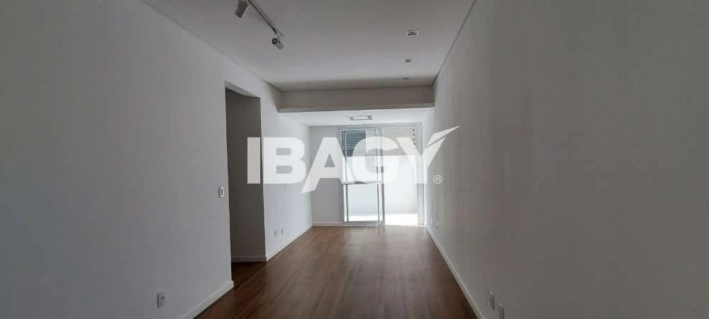 Apartamento de 2 dormitórios com suíte e cozinha a gás — photo 2