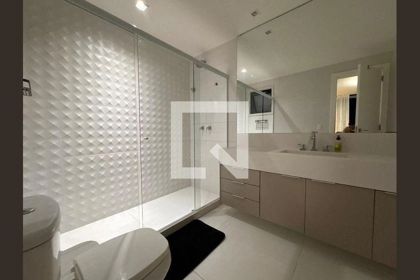 Rental house with 4 suites and 450 m² — photo 4