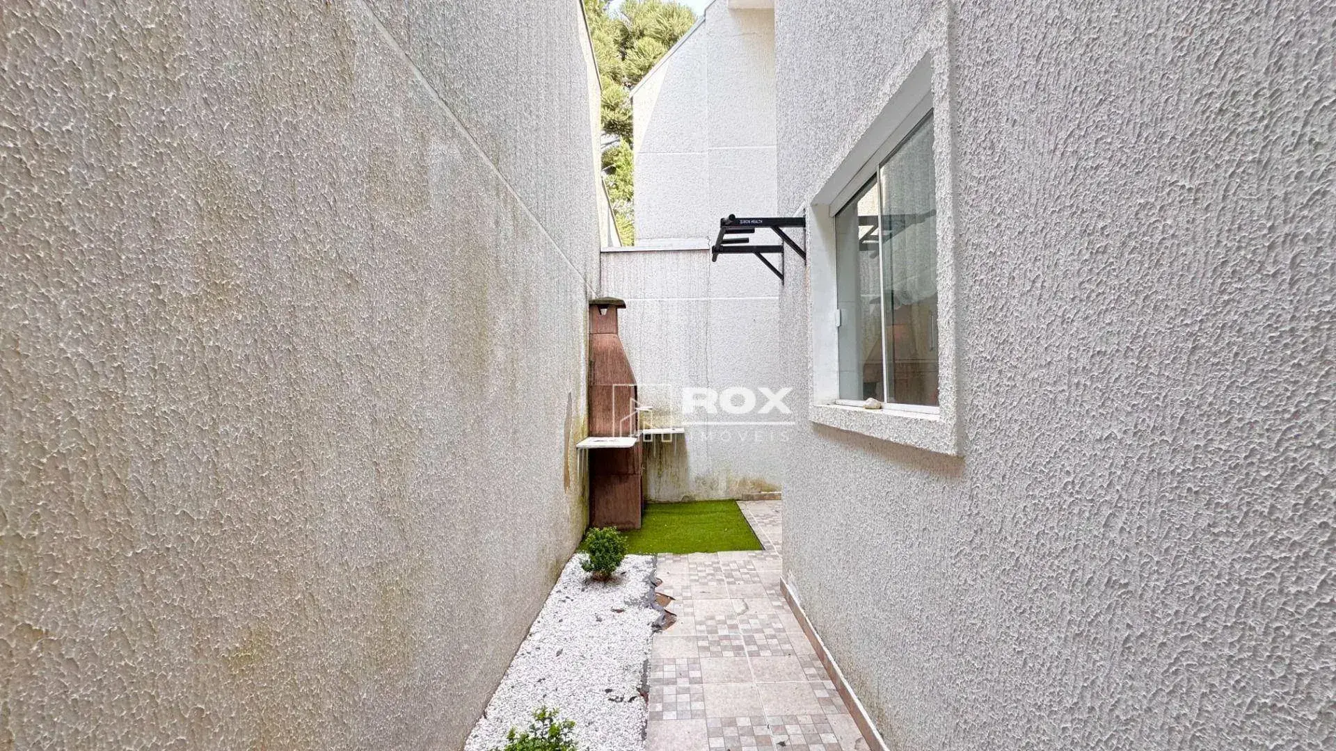3-bedroom house with a garden in Curitiba — photo 36