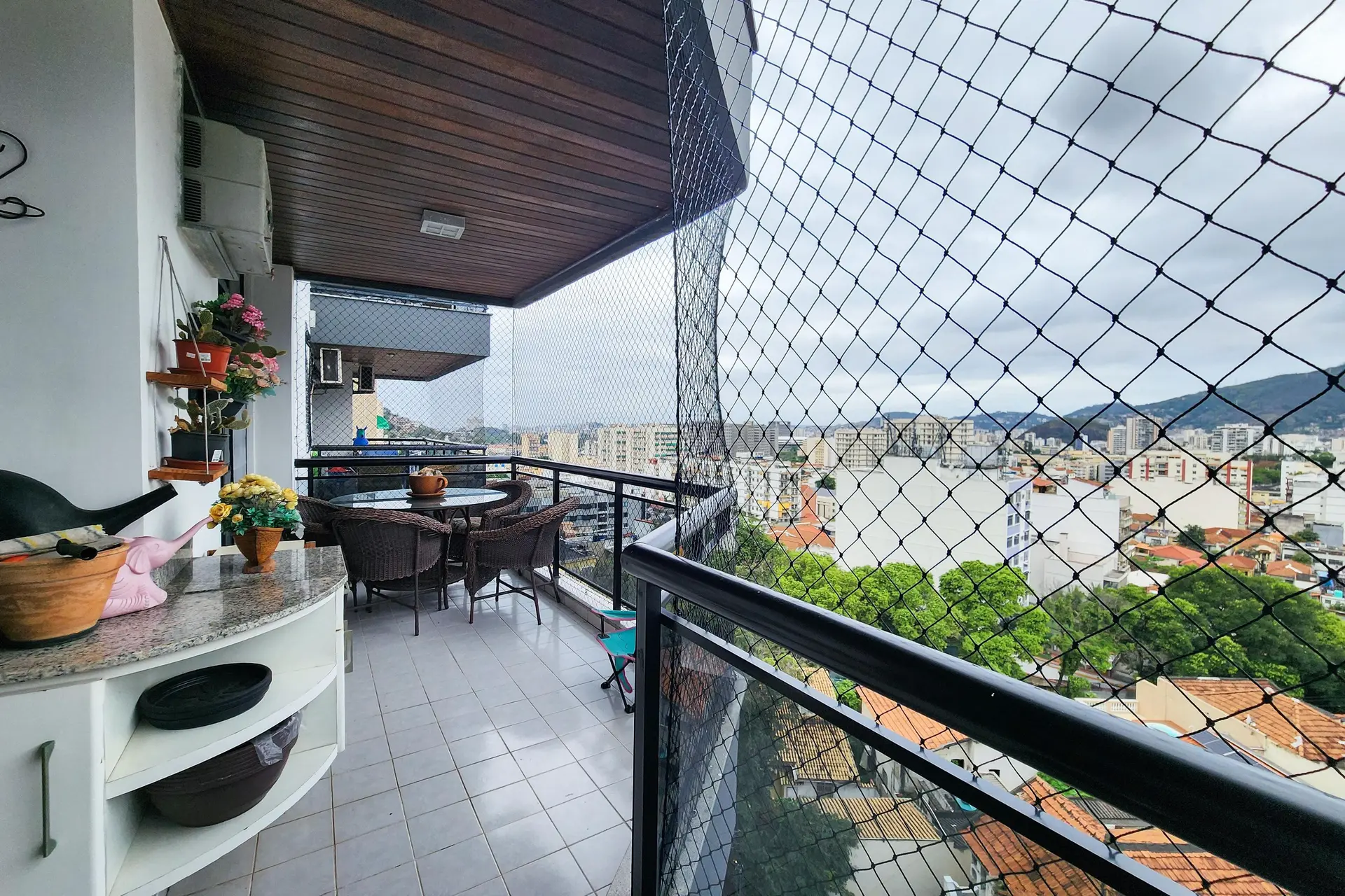 Apartamento para locação com 2 quartos, varanda e 2 banheiros — photo 29