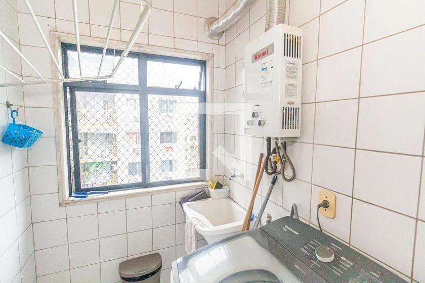 2-bedroom apartment with a washing machine — photo 16