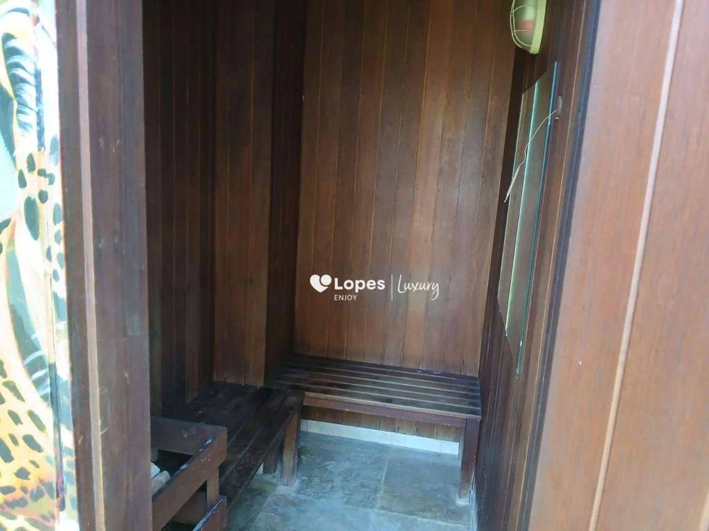 Furnished 127 m² penthouse with 2 en-suite bedrooms — photo 8