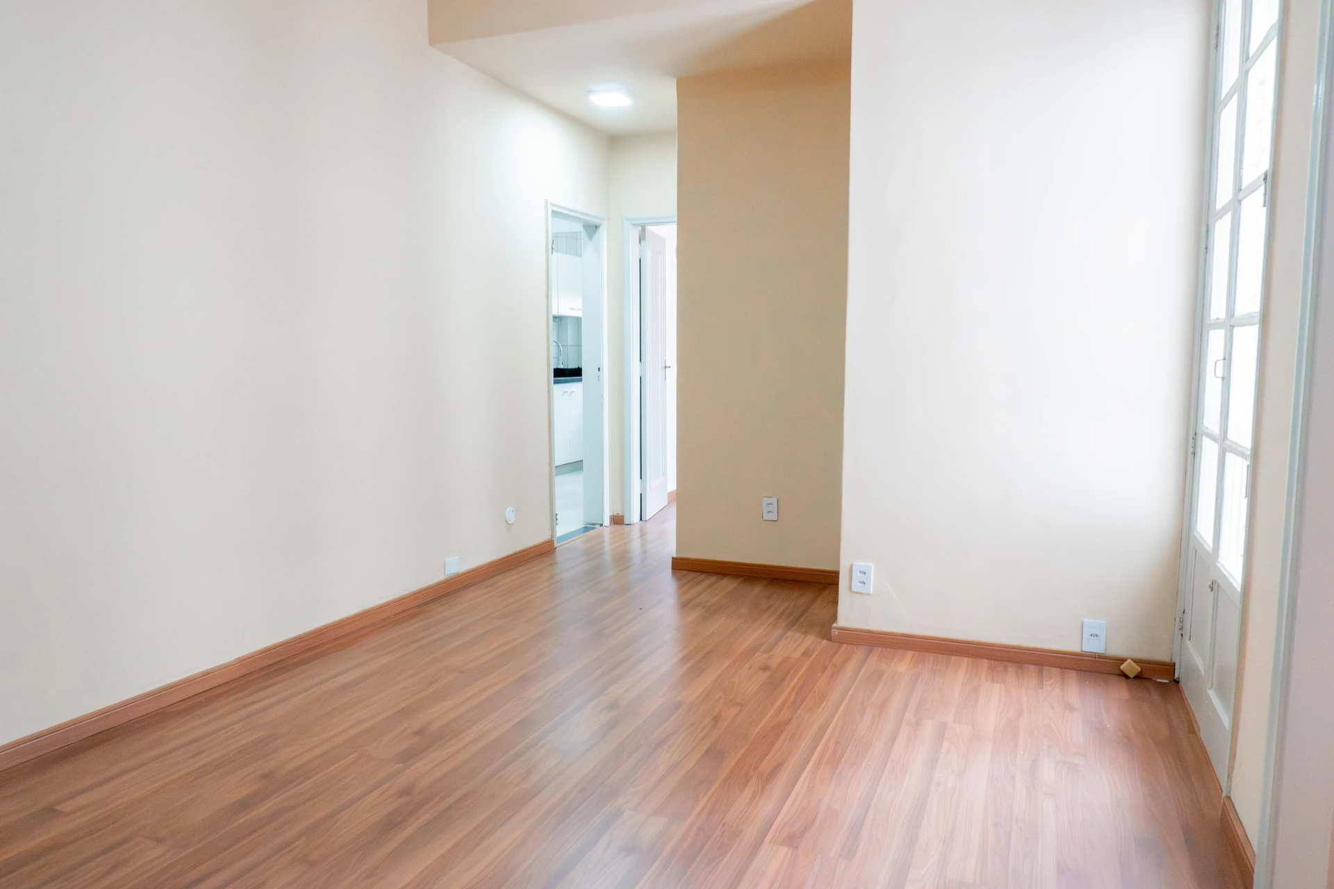 Apartment with 2 bedrooms and a balcony — photo 7