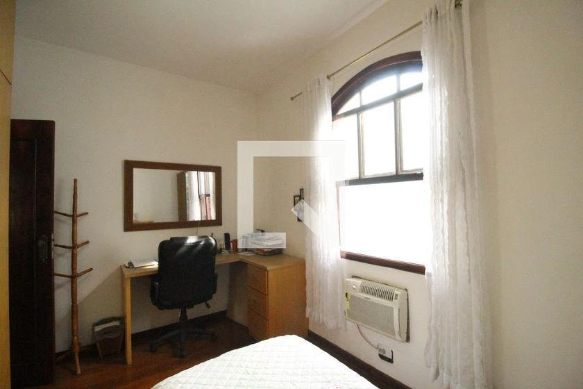 Rental house with 6 bedrooms and 3 en-suite, 599 m² — photo 33