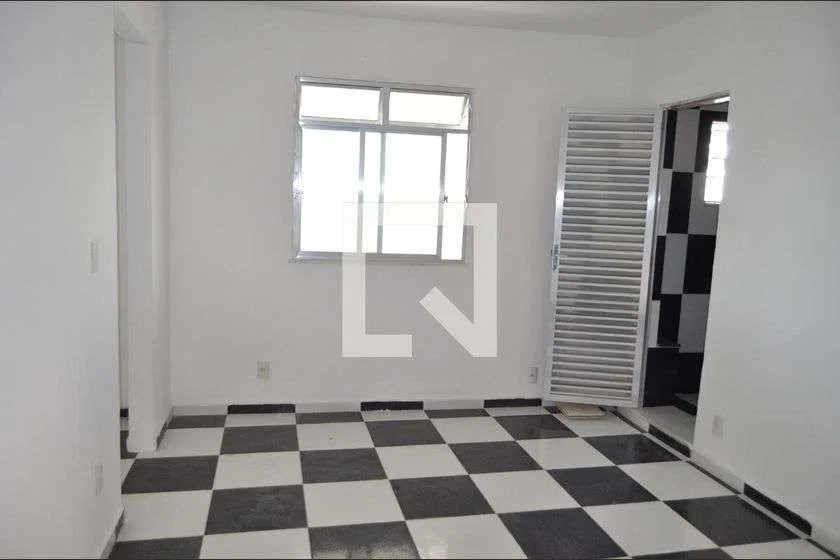 Rental house with a suite and 6 bedrooms — photo 30