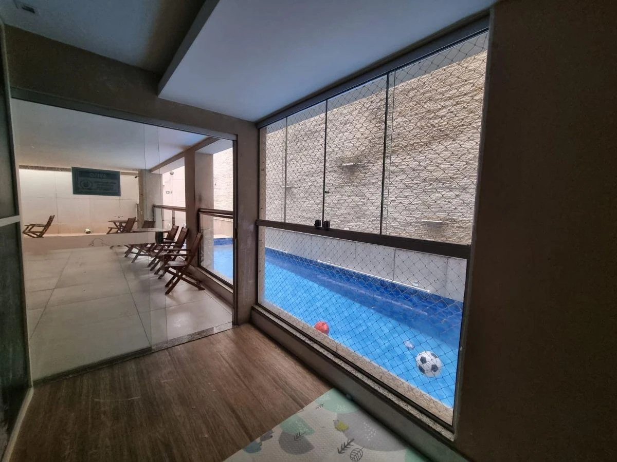 4-bedroom apartment in a building with a sauna — photo 41