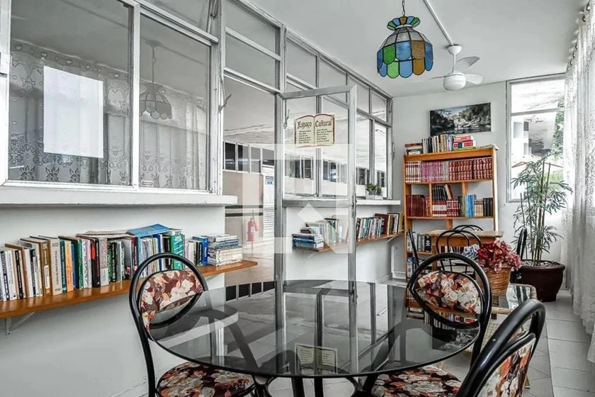 24 m² studio with 1 bedroom and glassed balcony — photo 10