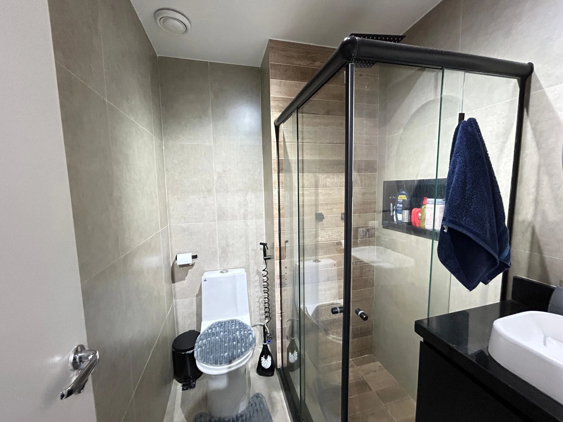 Apartamento mobiliado de 2 quartos com máquina de lavar — photo 26
