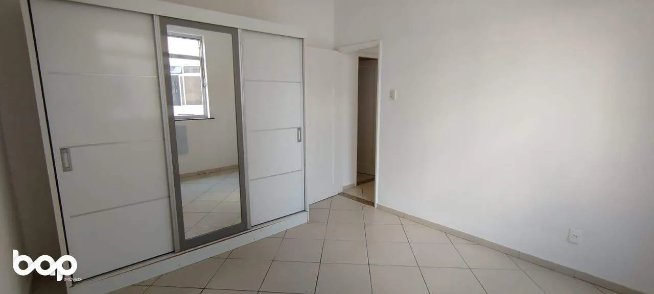 3-bedroom apartment with separate kitchen and stove — photo 11