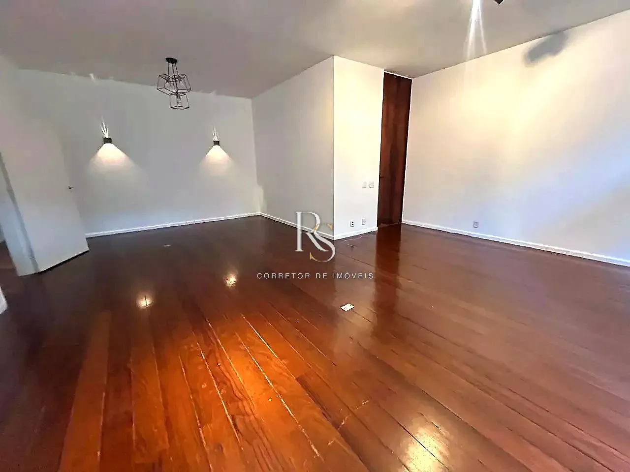 Apartment on the 1st floor with floor-to-ceiling windows — photo 15