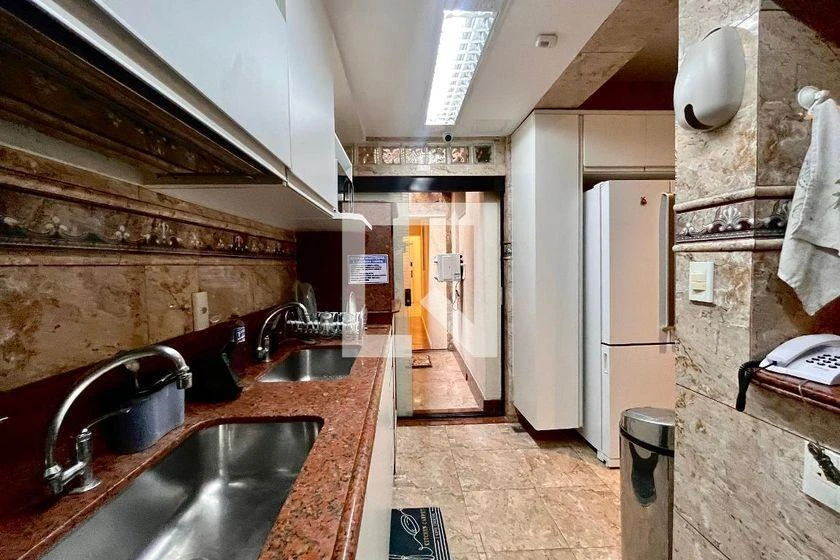Меблированный дом 21 м² с 1 люксом и без парковки — photo 28