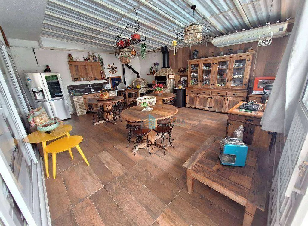 5-bedroom house with a private pool in Florianópolis — photo 7