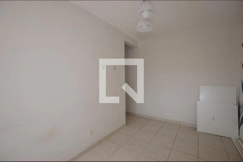 Apartamento de 2 quartos em condomínio com piscina — photo 20