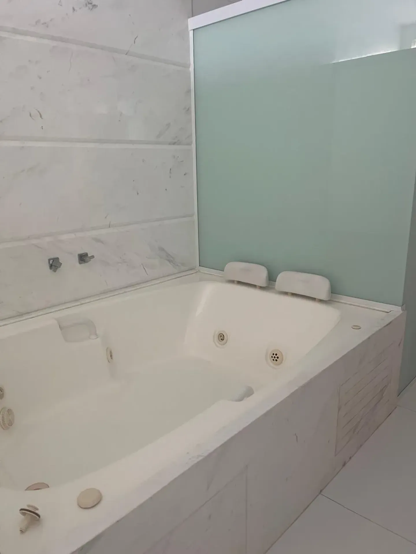 Furnished house with 5 en-suite bedrooms and 630 m² — photo 76