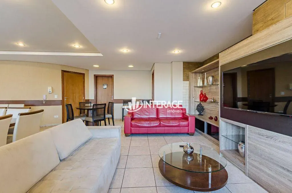 249 m² apartment with 3 bedrooms and 3 bathrooms — photo 36