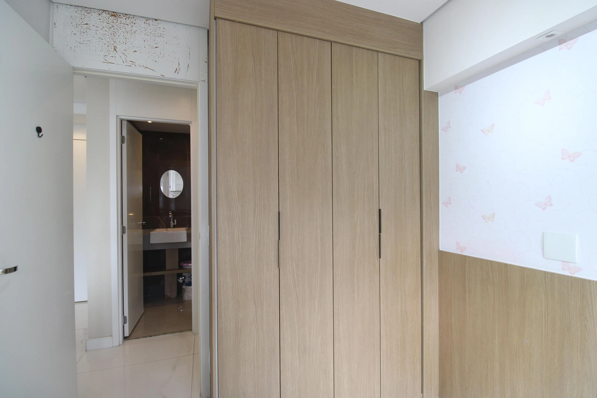 2-bedroom apartment in a building with a sauna — photo 29