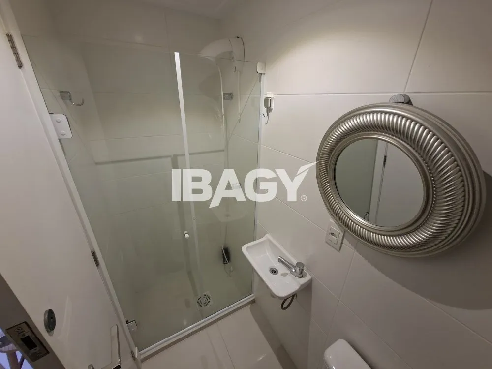 Apartamento amueblado de 3 dormitorios con barbacoa en balcón — photo 54