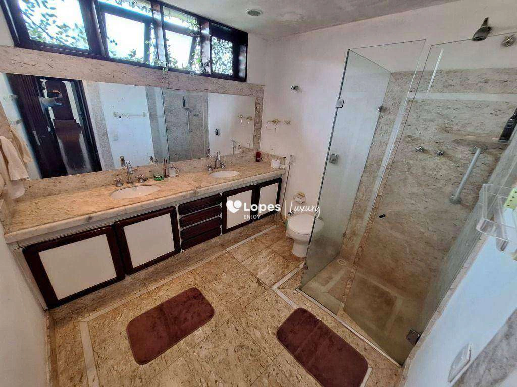 Casa com 6 quartos e 720 m² com piscina e sauna — photo 27