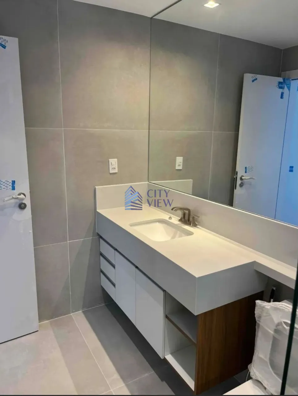 3-bedroom house with open-plan kitchen and 350 m² — photo 9