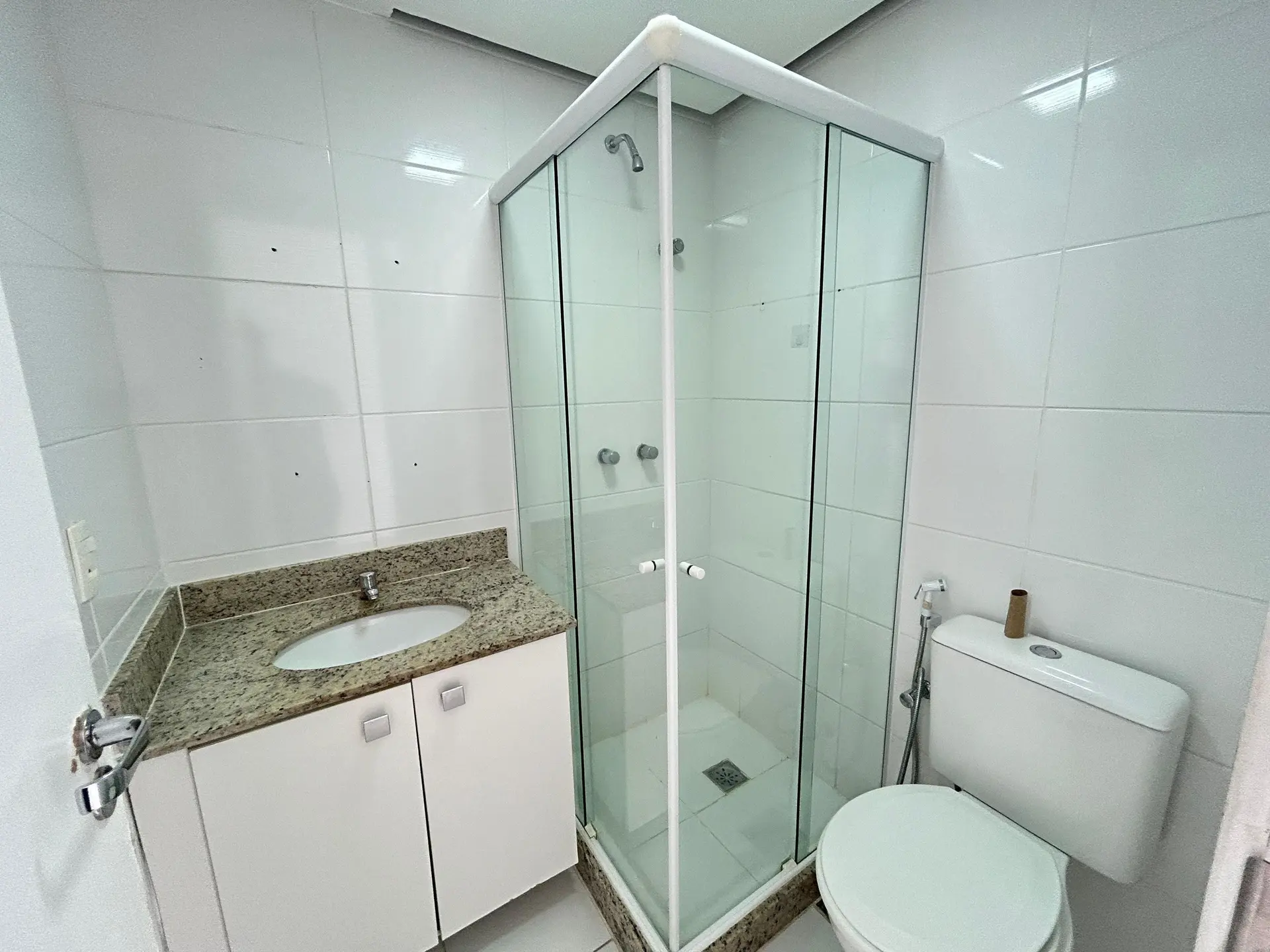 2-bedroom apartment with a mountain view in Rio de Janeiro — photo 46