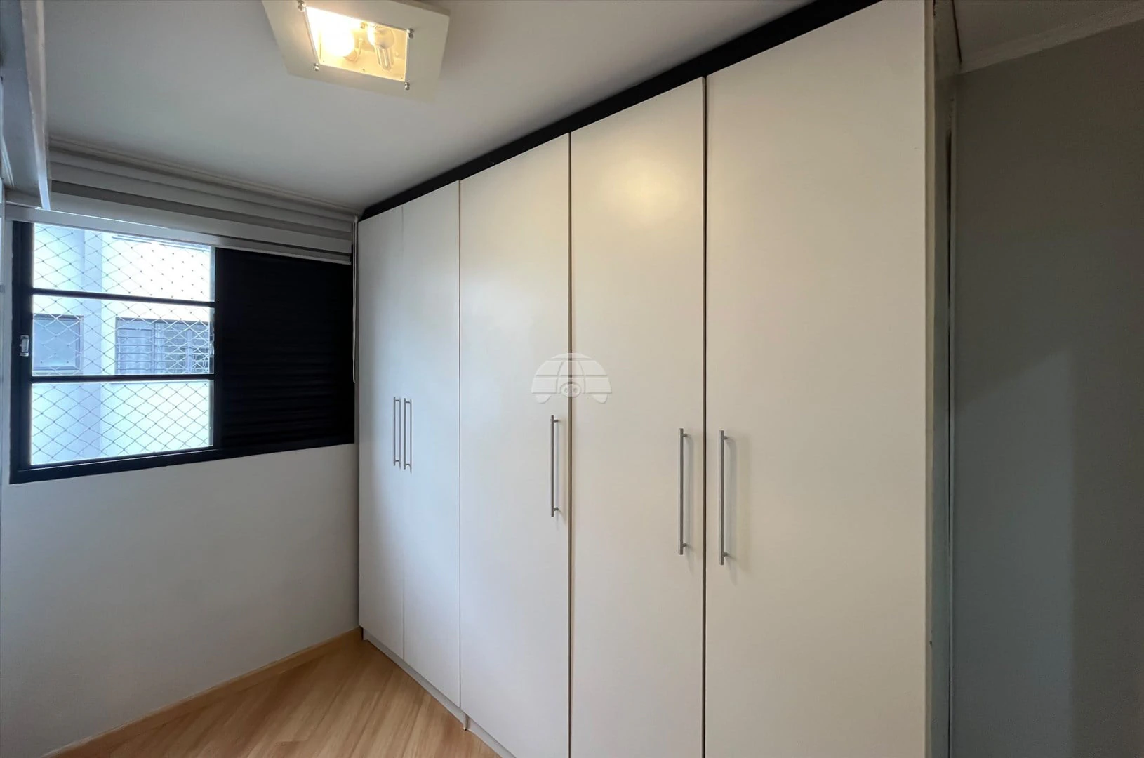 3-bedroom apartment with a washing machine — photo 12