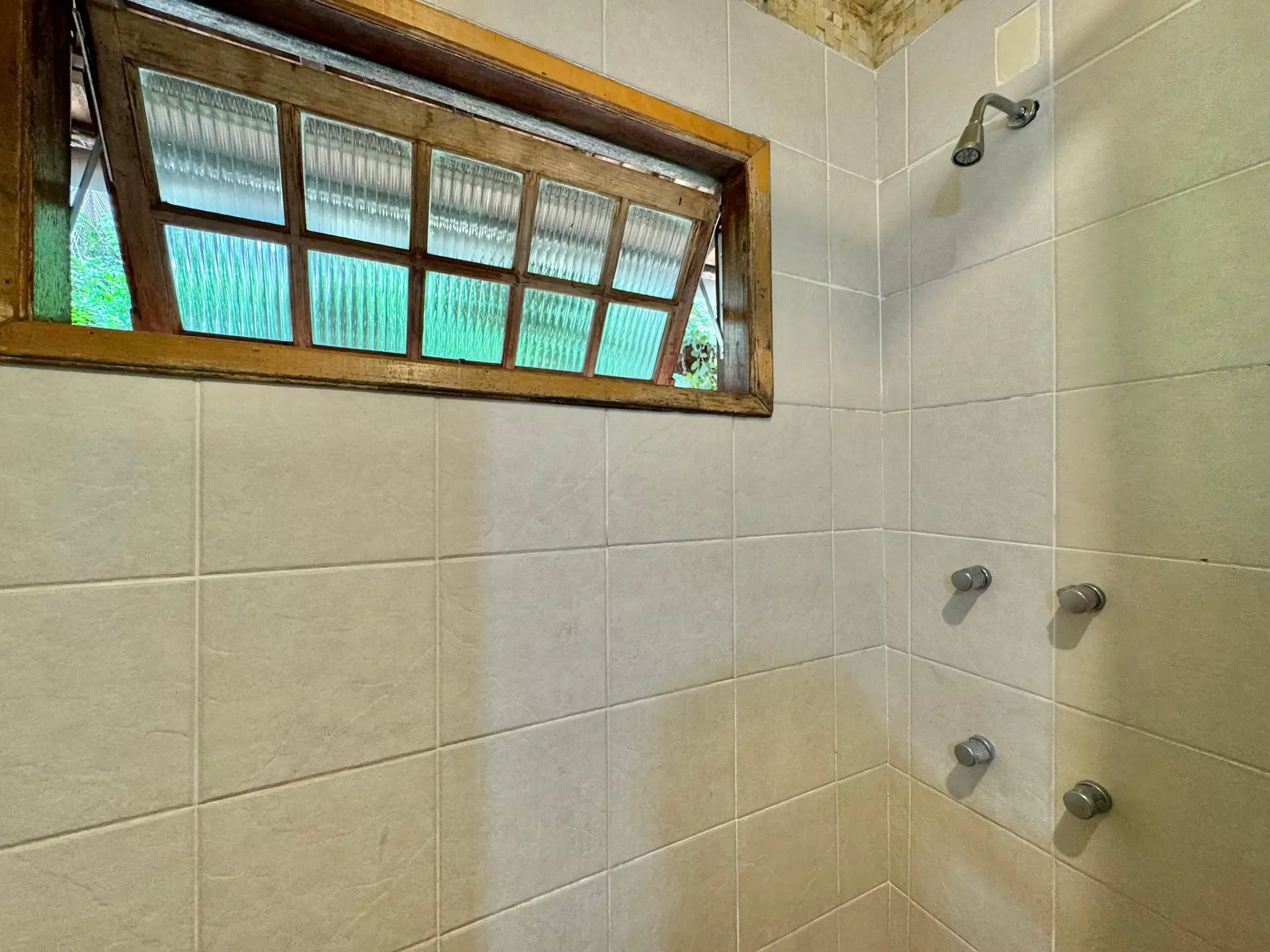 Casa mobiliada com 5 quartos e escritório no imóvel — photo 9