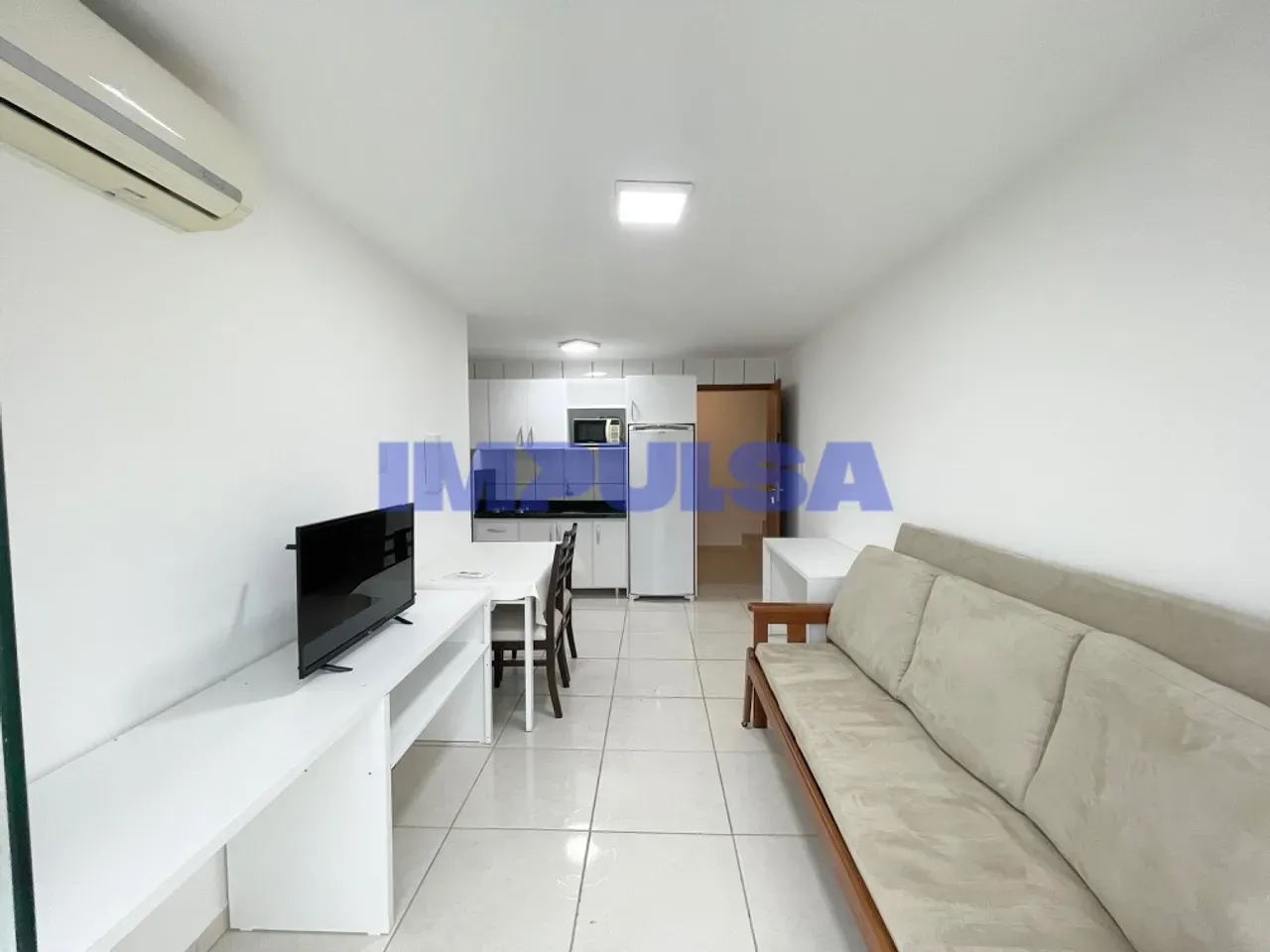 Apartamento mobiliado de 1 dormitório com cozinha americana — photo 3