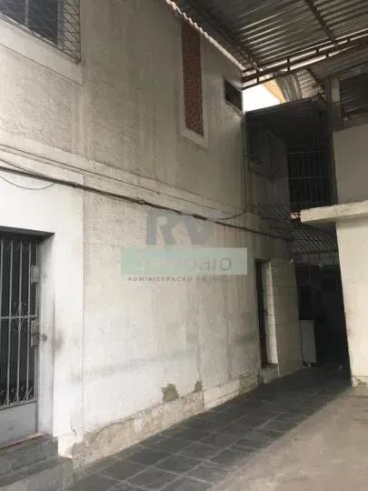 Commercial industrial house with 198 m² and 4 bedrooms — photo 10