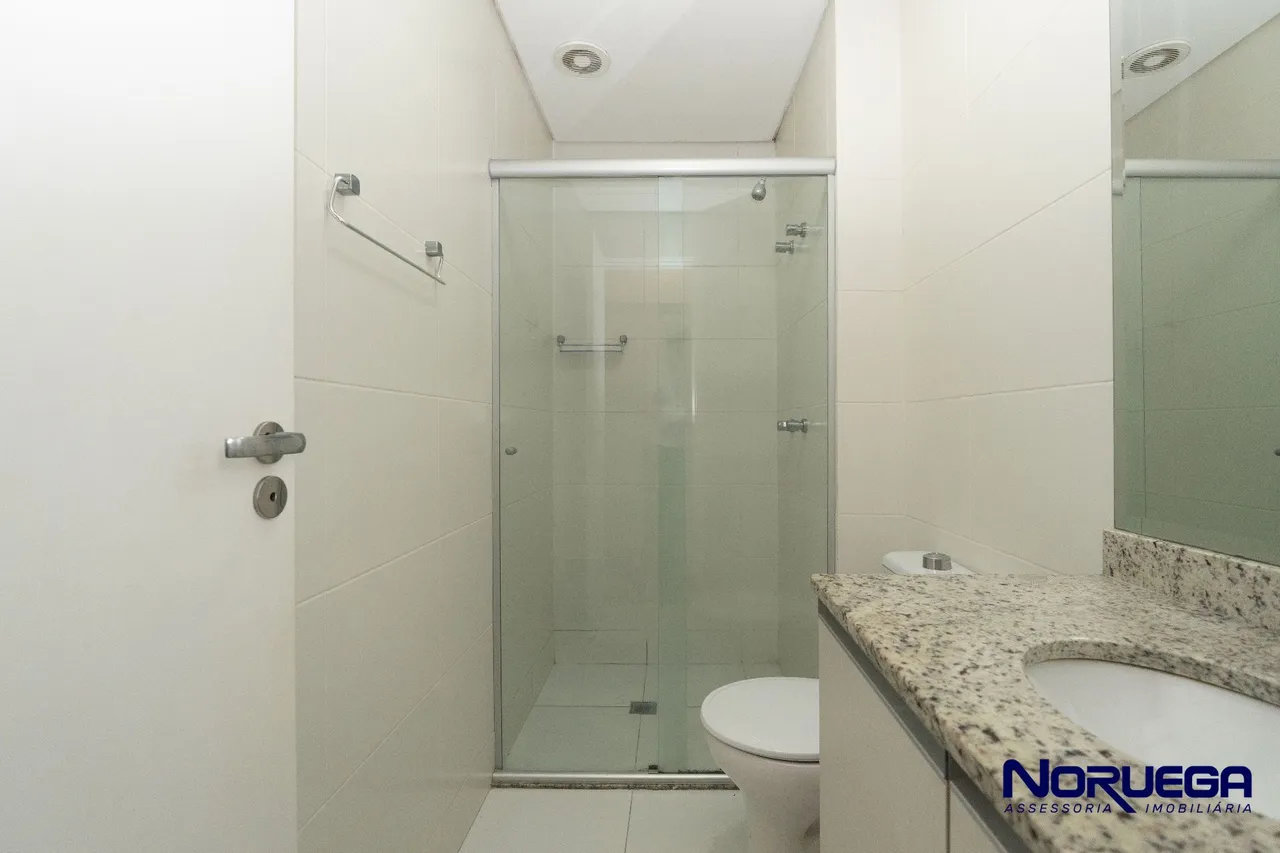 1-bedroom apartment with balcony and built-in wardrobes — photo 19