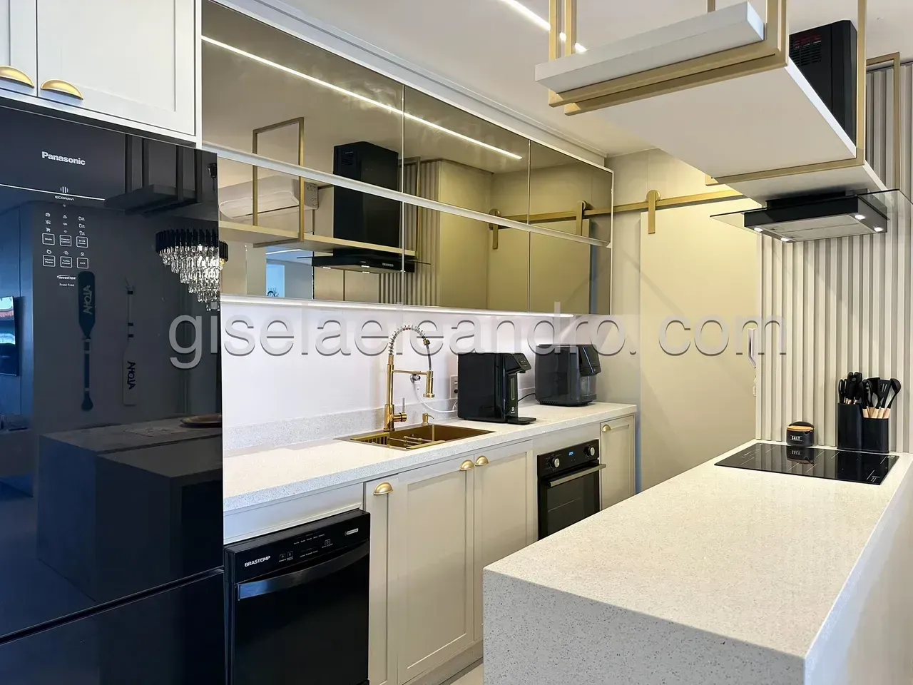 Apartamento amueblado con 3 dormitorios y cocina abierta — photo 15