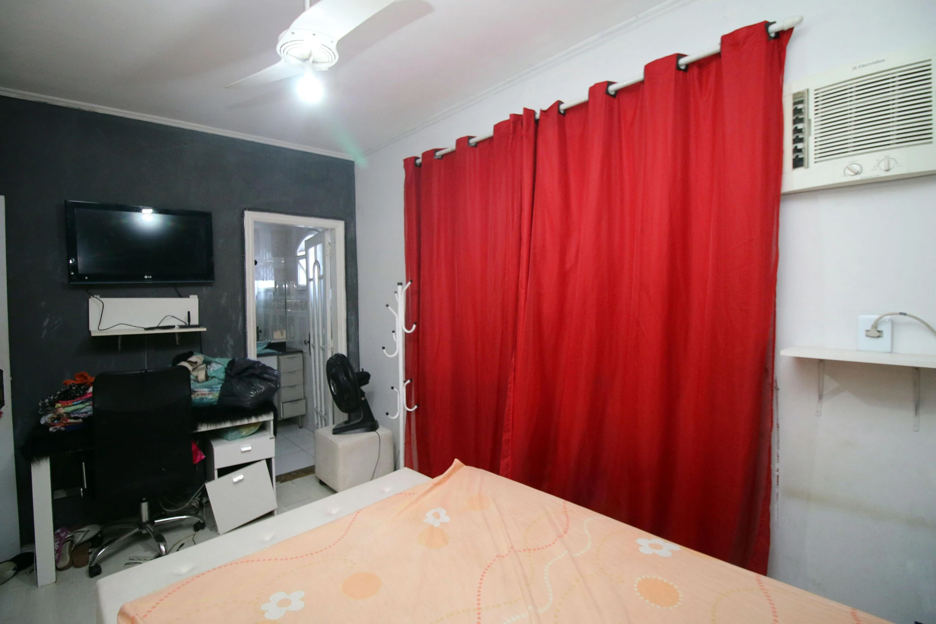Rental house with 5 bedrooms and a private BBQ area — photo 8
