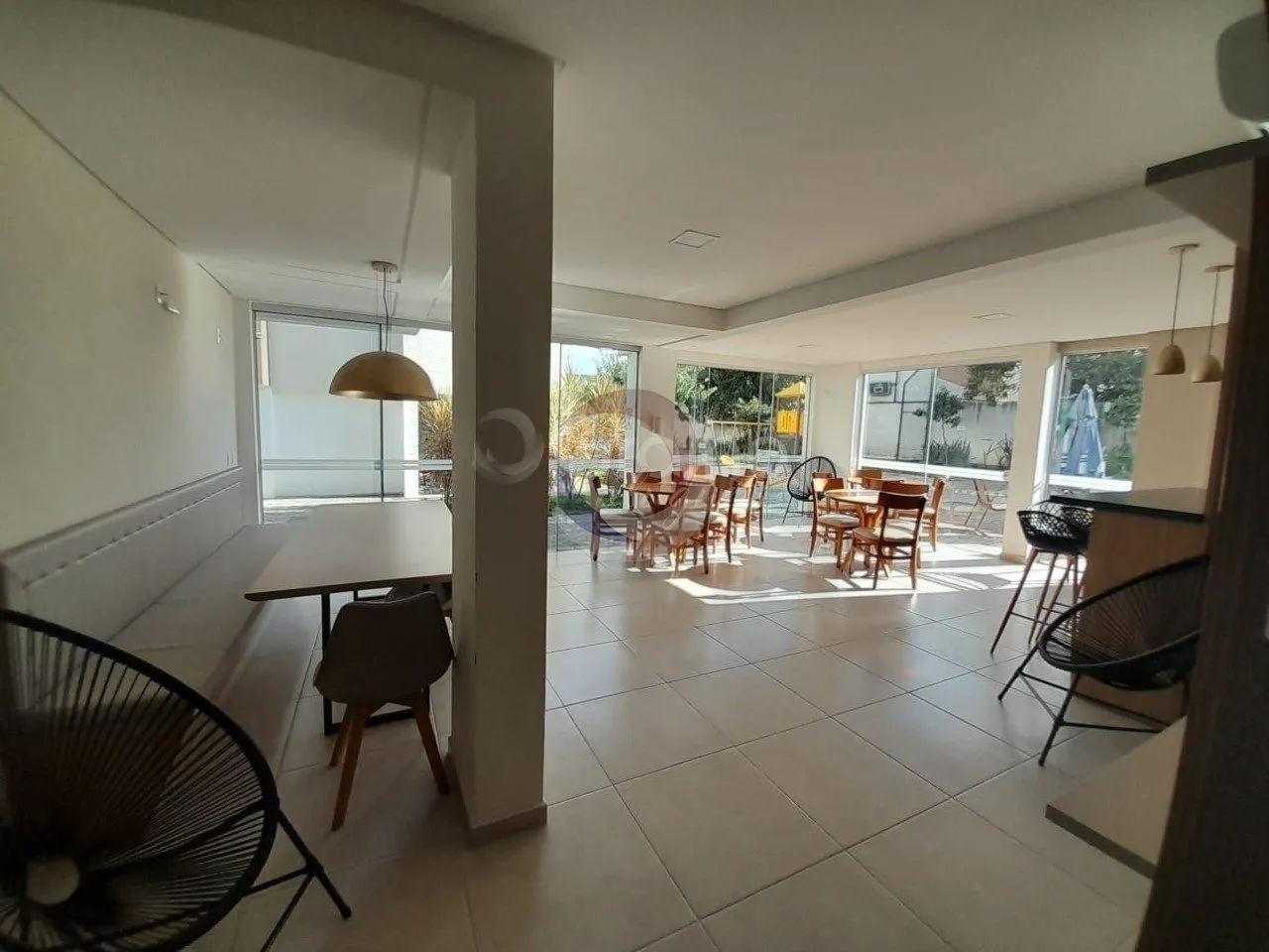 3-bedroom apartment with a home office — photo 25