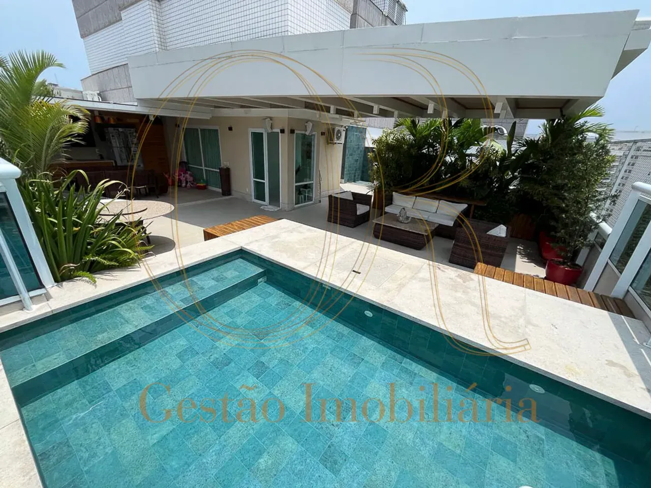 Apartamento mobiliado de 290 m² com 3 quartos e 4 banheiros — photo 29