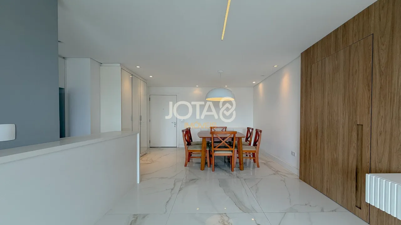 Furnished 3-bedroom apartment with 111 m² and suite — photo 9