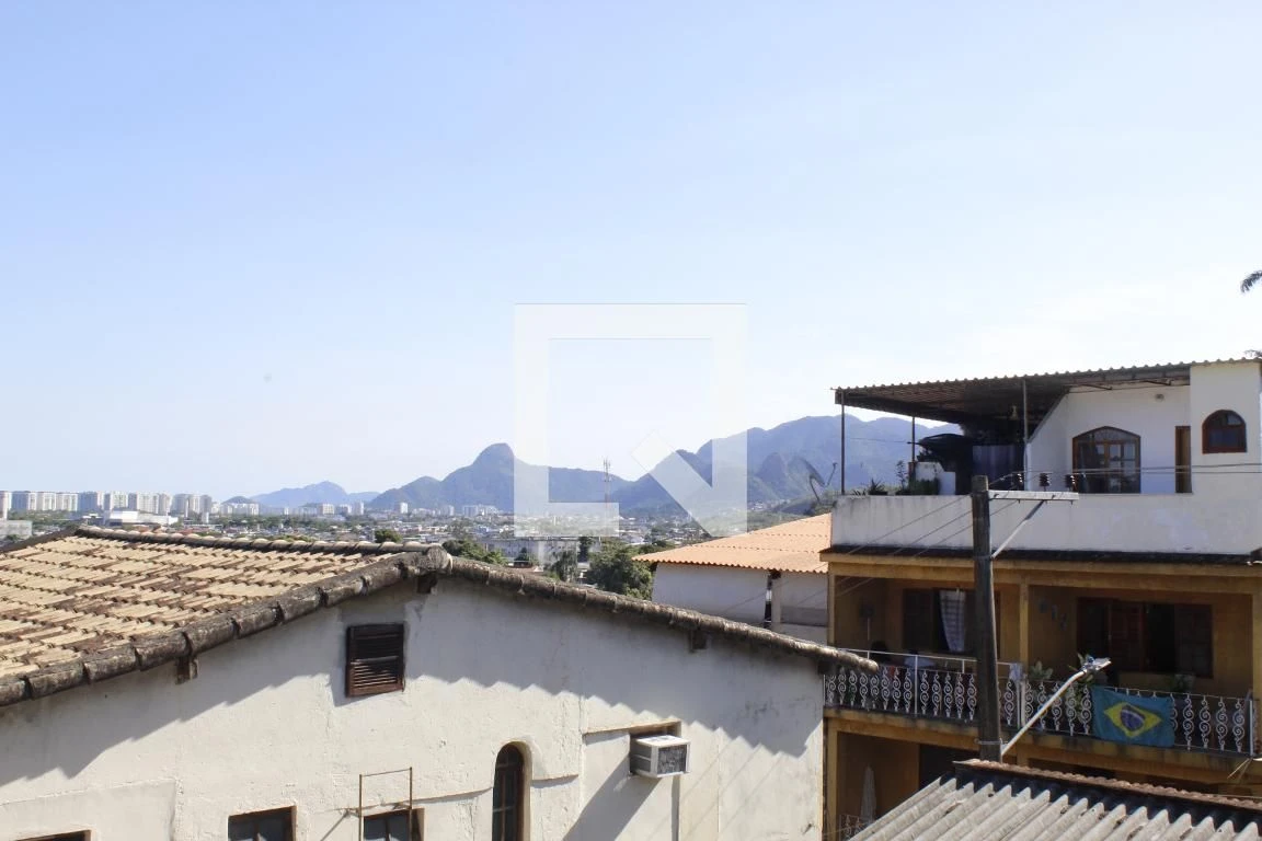 Casa para alugar com 4 quartos, varanda e quintal — photo 30