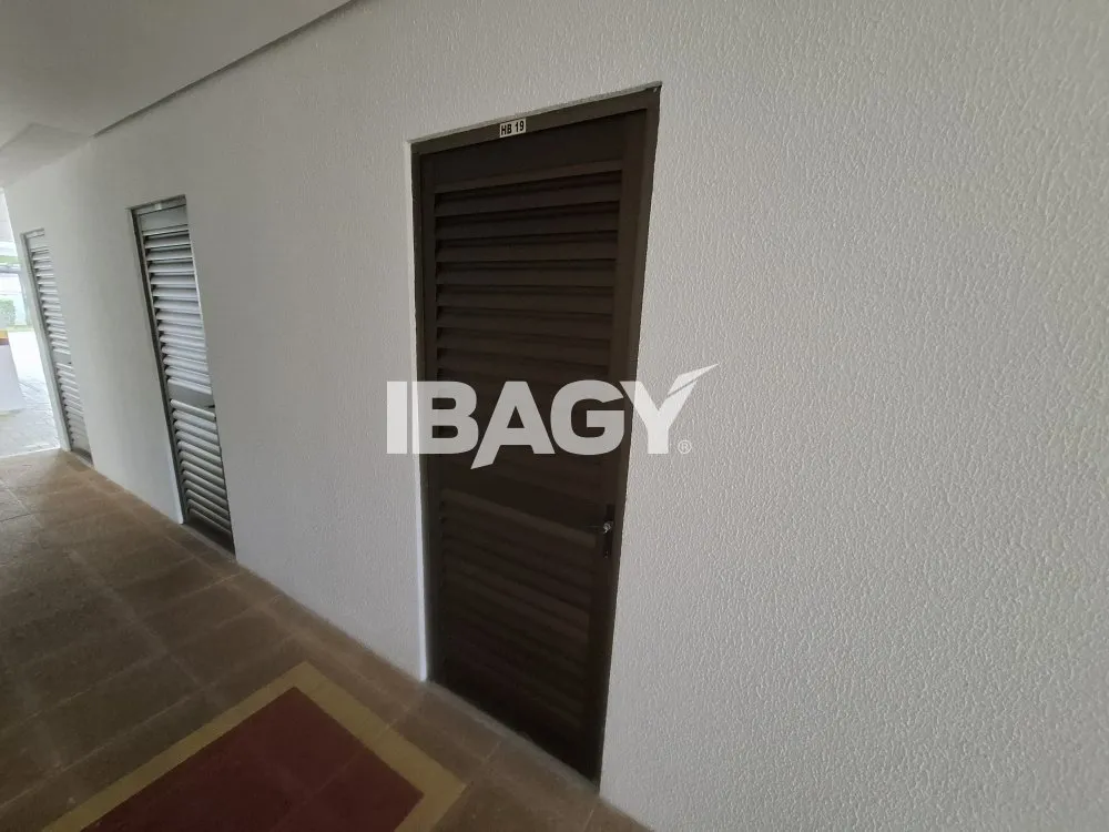 69 m² 2-bedroom apartment with balcony and built-in grill — photo 31