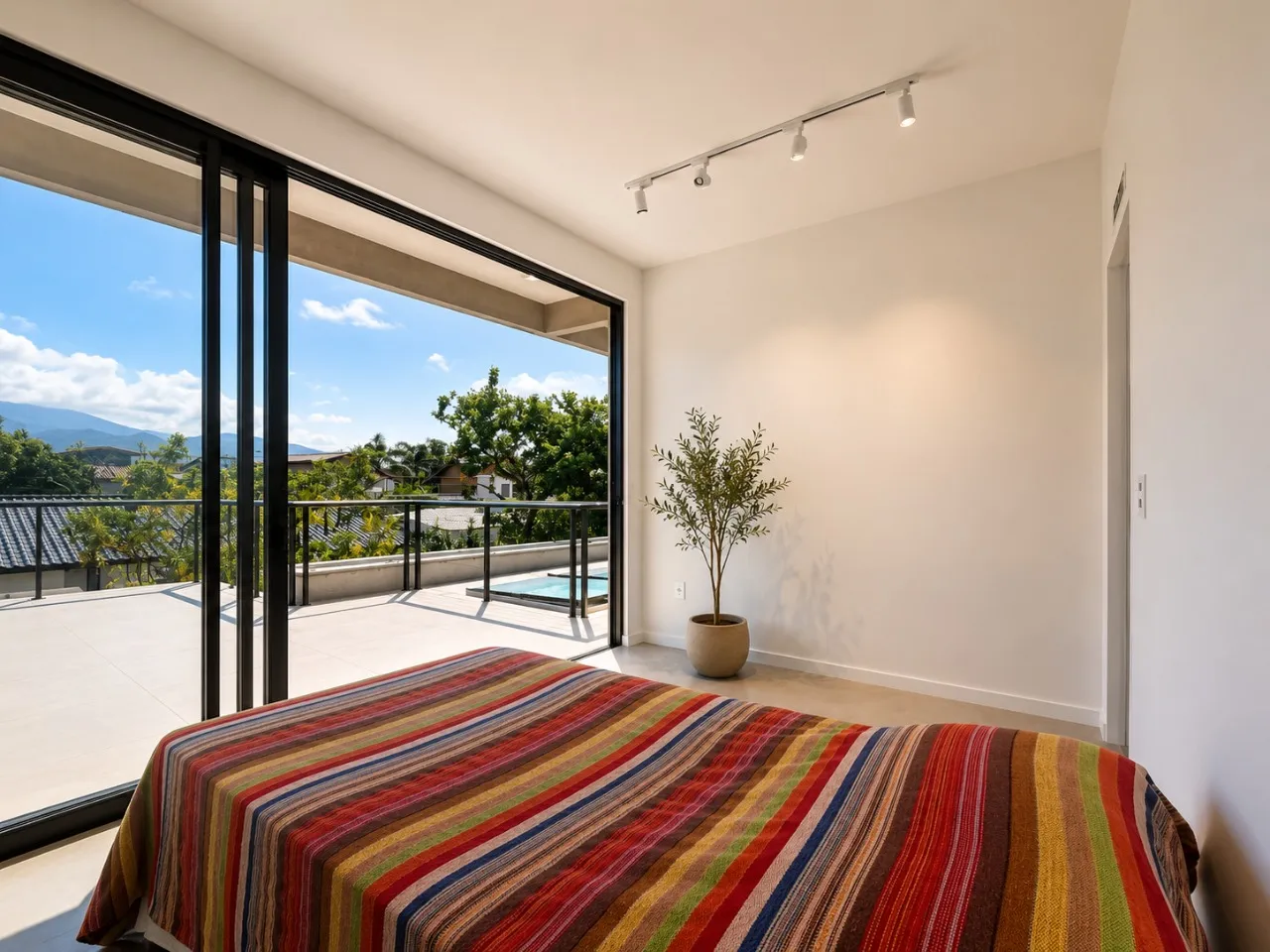 Rental house with 6 en-suite bedrooms and 513 m² — photo 4